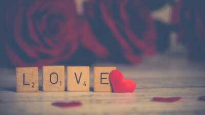 Kenali Ungkapan Rasa Cinta dalam Bahasa Inggris, Cocok untuk Menyatakan Kerinduan