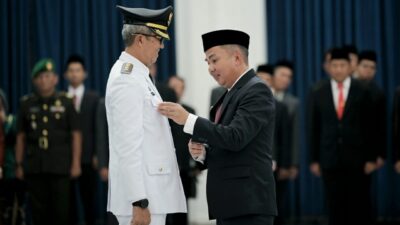 Agus Mulyadi Resmi Dilantik Jadi Pj Wali Kota Cirebon, Ini Pesan Bey Machmudin
