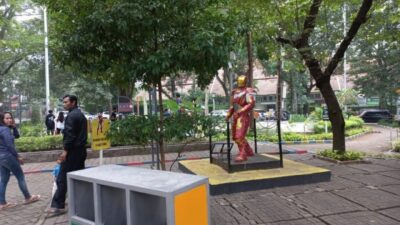 Cuma di Kota Bandung, Taman Tematik Dijaga Superhero