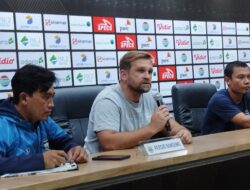 Kandas di Piala Presiden, Igor Tolic Sebut Skuad Persib Berpogres